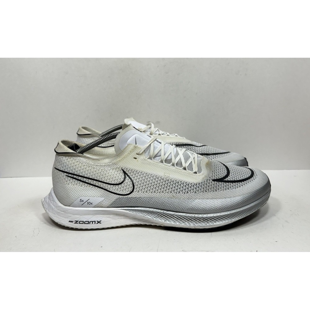 Nike ZoomX StreakFly White Metallic Silver Running Shoes Mens Size 14 DJ6566-101